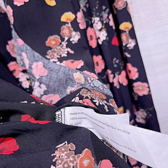 ELOQUII Elements Ruffle Detailed Blouse Black Floral Long Sleeve Woven Womens 16 - Picture 6 of 7